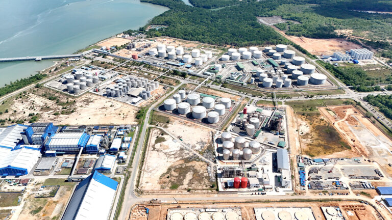 “Multimillion-Ringgit Port Fraud? MACC Urged to Uncover ‘National Security Threat’ at Tanjung Langsat”